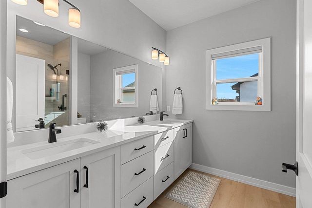 1652 TORCHWOOD TRAIL, De Pere, WI 54115