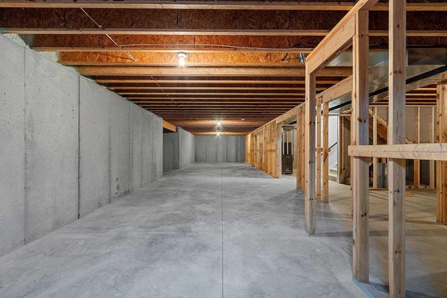 1652 TORCHWOOD TRAIL, De Pere, WI 54115