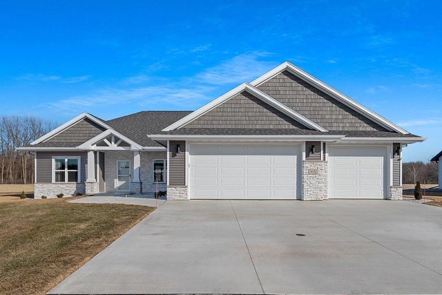 1652 TORCHWOOD TRAIL, De Pere, WI 54115