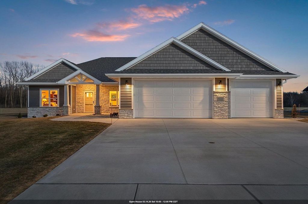 1652 TORCHWOOD TRAIL, De Pere, WI 54115