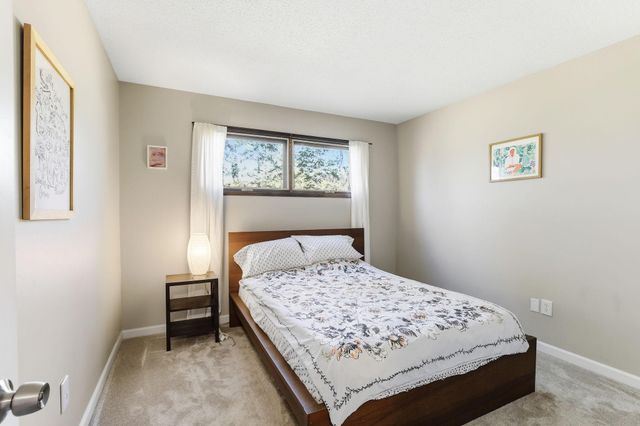 5735 Eureka Road, Excelsior, MN 55331