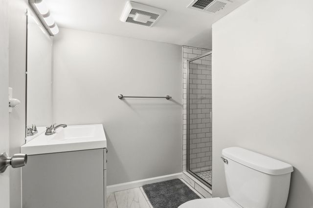 5735 Eureka Road, Excelsior, MN 55331