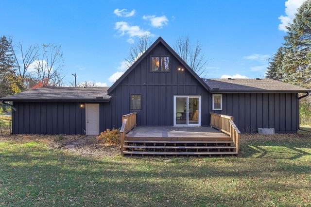 5735 Eureka Road, Excelsior, MN 55331