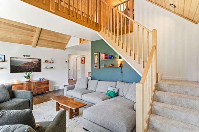 5735 Eureka Road, Excelsior, MN 55331