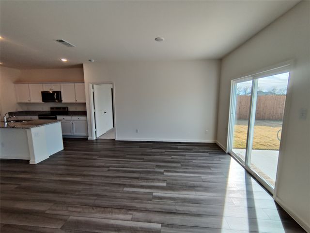 10356 Holycross Lane, Fort Worth, TX 76036