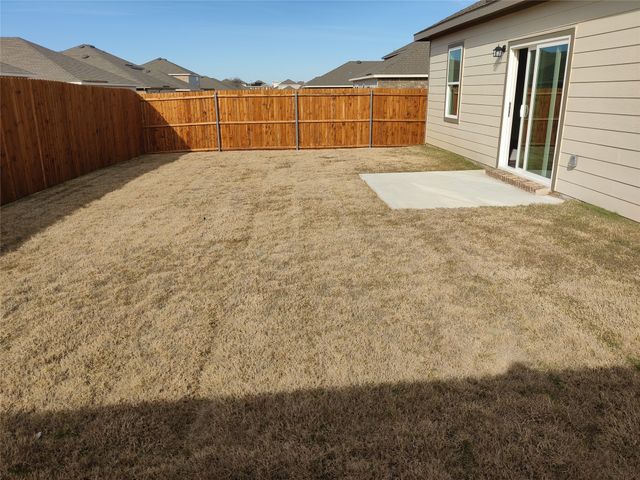 10356 Holycross Lane, Fort Worth, TX 76036