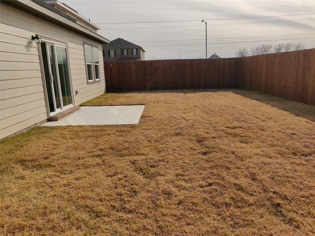 10356 Holycross Lane, Fort Worth, TX 76036