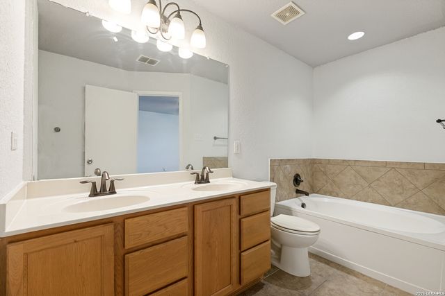 10202 Maple Ranch, San Antonio, TX 78245