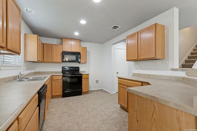 10202 Maple Ranch, San Antonio, TX 78245
