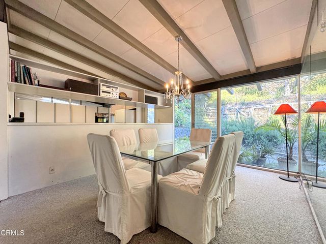 925 Monarch Drive, La Canada Flintridge, CA 91011