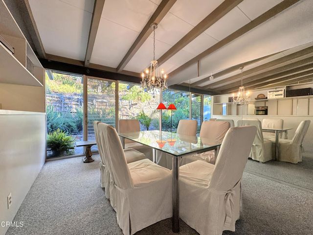 925 Monarch Drive, La Canada Flintridge, CA 91011