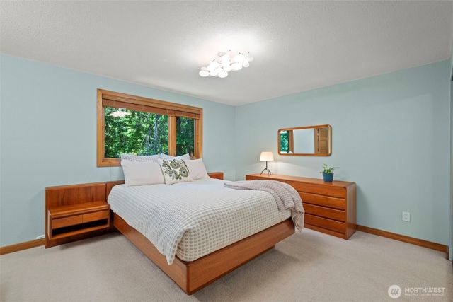 13301 NE 190th Place, Woodinville, WA 98072