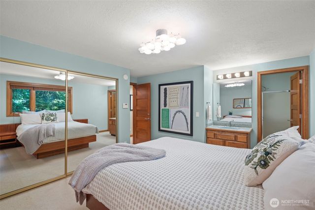 13301 NE 190th Place, Woodinville, WA 98072