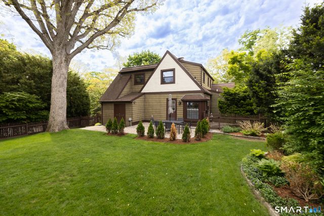 6 Bon Air Avenue, Stamford, CT 06907
