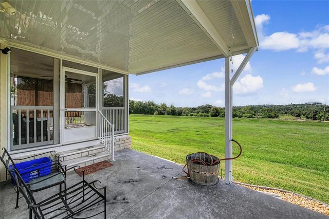 37200 NEUKOM AVENUE, Zephyrhills, FL 33541