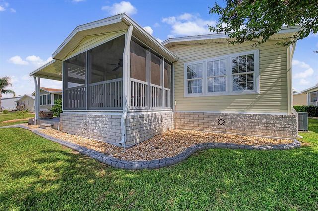 37200 NEUKOM AVENUE, Zephyrhills, FL 33541