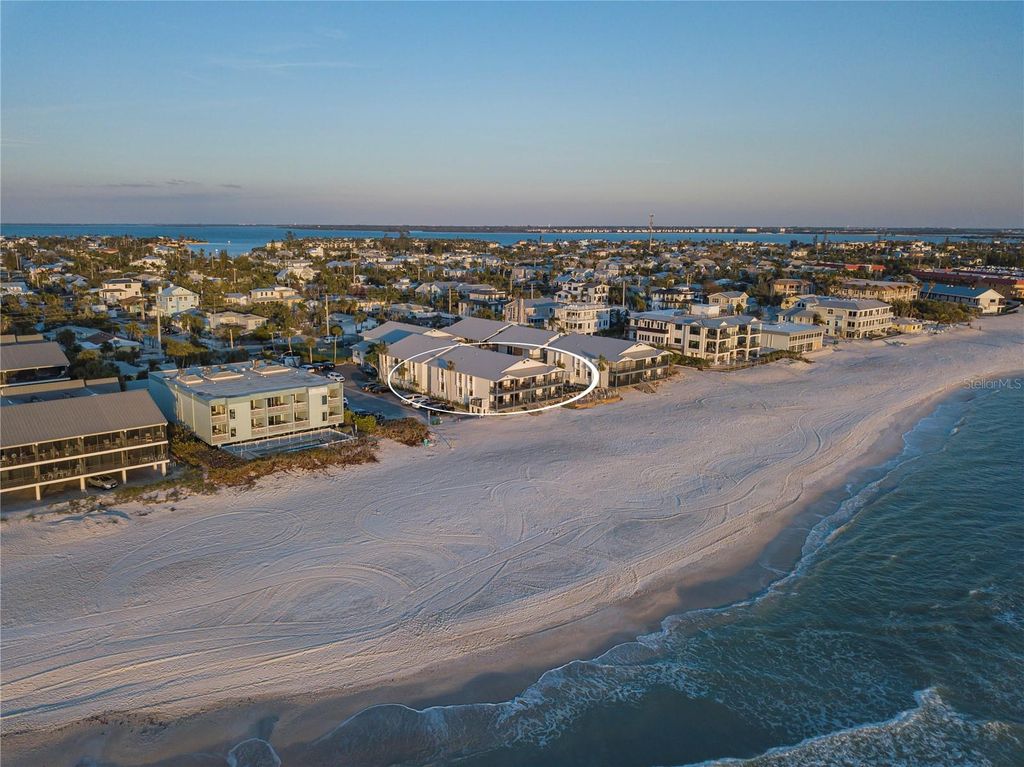 6700 GULF DRIVE B8, HOLMES BEACH, FL 34217 — photo 3