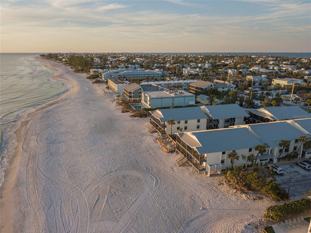 6700 GULF DRIVE B8, HOLMES BEACH, FL 34217 — photo 4