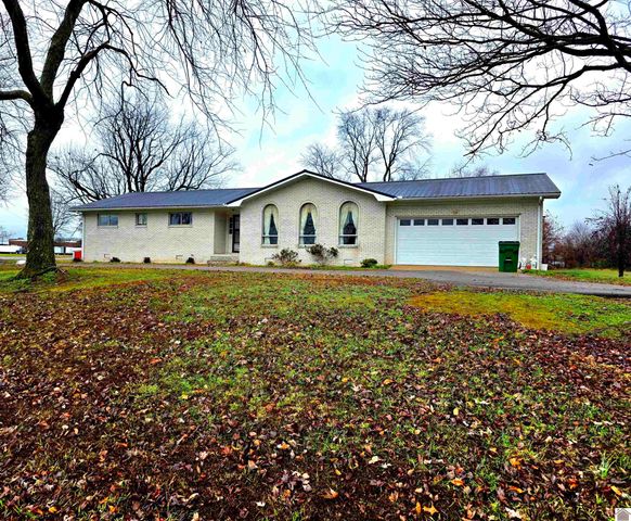 760 Highway 83, Mayfield, KY 42066