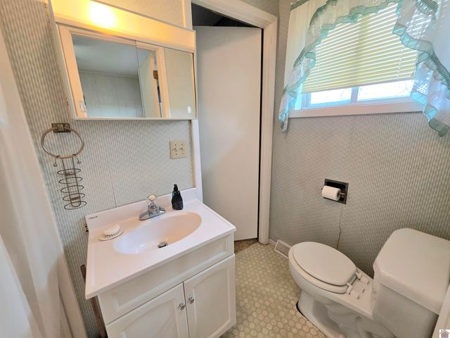 760 Highway 83, Mayfield, KY 42066