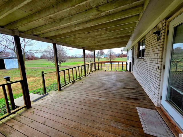 760 Highway 83, Mayfield, KY 42066