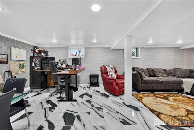 36 Sherwood Avenue, East Brunswick, NJ 08816