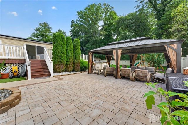 36 Sherwood Avenue, East Brunswick, NJ 08816