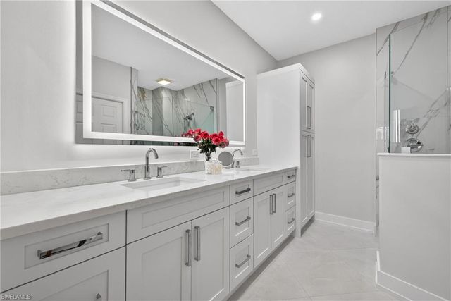 6867 Sterling Greens DR 101, Naples, FL 34104