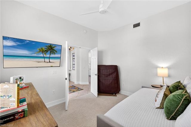 6867 Sterling Greens DR 101, Naples, FL 34104