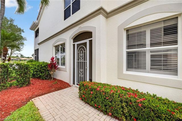 6867 Sterling Greens DR 101, Naples, FL 34104