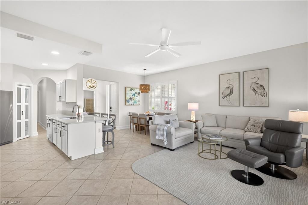 6867 Sterling Greens DR 101, NAPLES, FL 34104 — photo 4