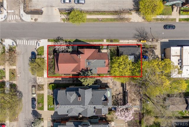 4 Saint Johns Place, Buffalo, NY 14201