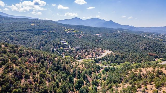 1200 Horsethief Canyon, Santa Fe, NM 87501