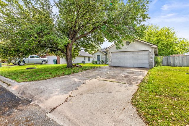 502 Jefferson LN, Georgetown, TX 78626