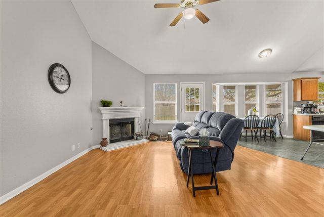 502 Jefferson LN, Georgetown, TX 78626