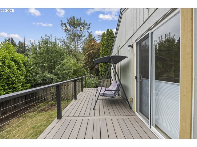 9624 Sw 52ND Ave, Portland, OR 97219