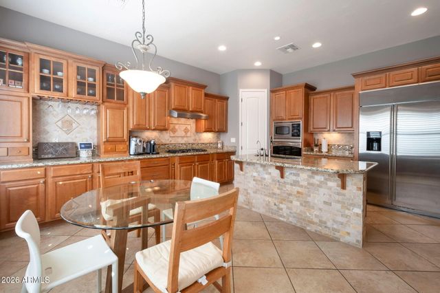 3380 S HOLGUIN Way, Chandler, AZ 85248