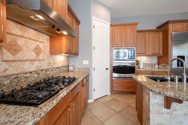 3380 S HOLGUIN Way, Chandler, AZ 85248