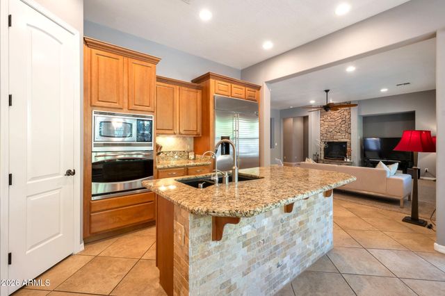 3380 S HOLGUIN Way, Chandler, AZ 85248