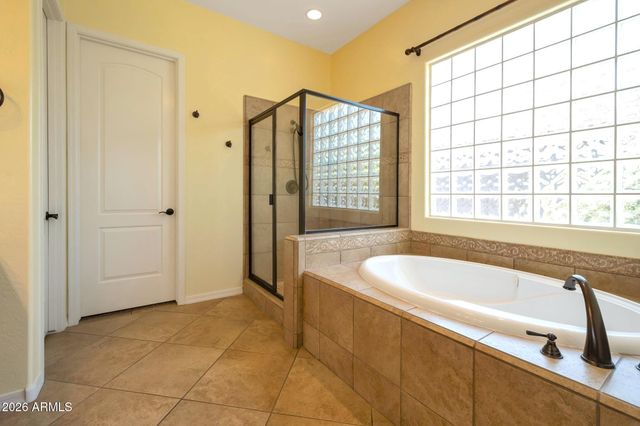 3380 S HOLGUIN Way, Chandler, AZ 85248