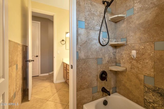 3380 S HOLGUIN Way, Chandler, AZ 85248