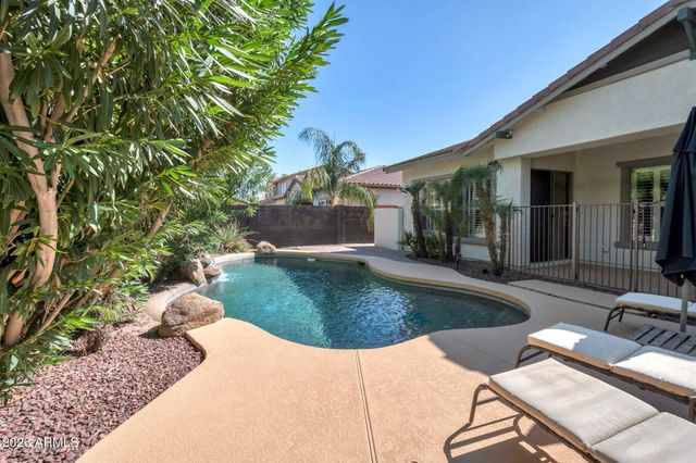 3380 S HOLGUIN Way, Chandler, AZ 85248