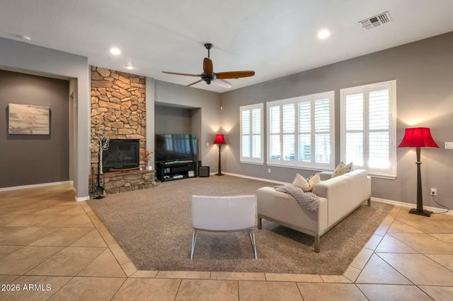 3380 S HOLGUIN Way, Chandler, AZ 85248