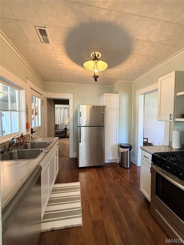 193 N Hickman Street, Puxico, MO 63960