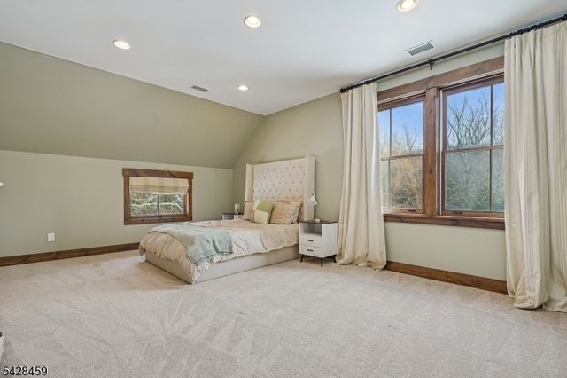 89 Mosle Rd, Peapack Gladstone Boro, NJ 07931