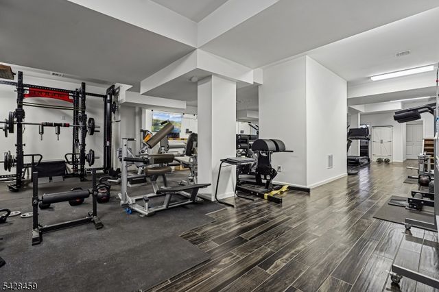 89 Mosle Rd, Peapack Gladstone Boro, NJ 07931
