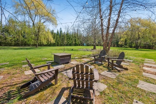 89 Mosle Rd, Peapack Gladstone Boro, NJ 07931