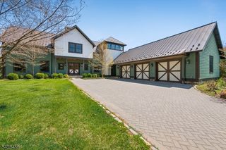 89 Mosle Rd, Peapack Gladstone Boro, NJ 07931