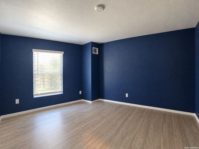223 CR 6812, Natalia, TX 78059