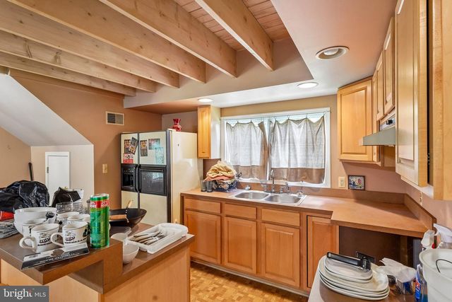6393 W ROCKBURN HILL RD, Elkridge, MD 21075